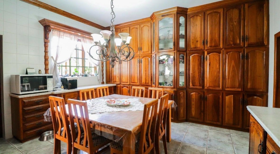 4 Bedroom Property for Sale in Wilkoppies North West